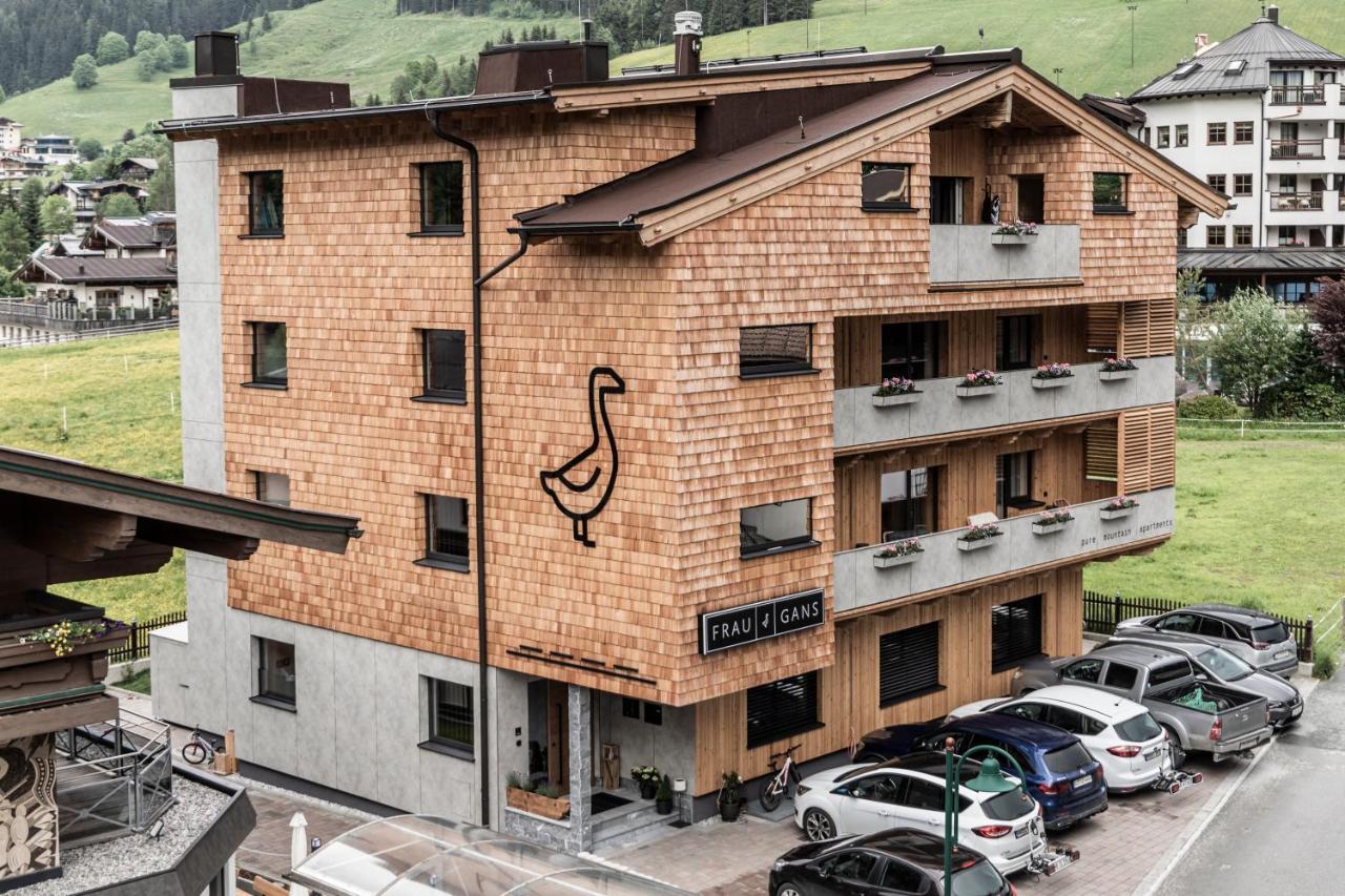Frau Gans - Pure Mountain Apartments Saalbach-Hinterglemm Zewnętrze zdjęcie
