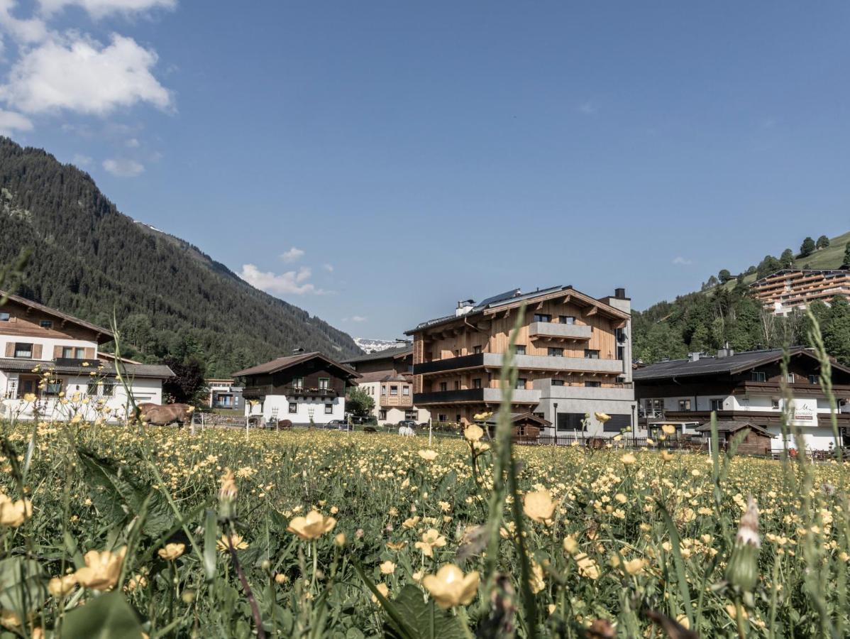 Frau Gans - Pure Mountain Apartments Saalbach-Hinterglemm Zewnętrze zdjęcie